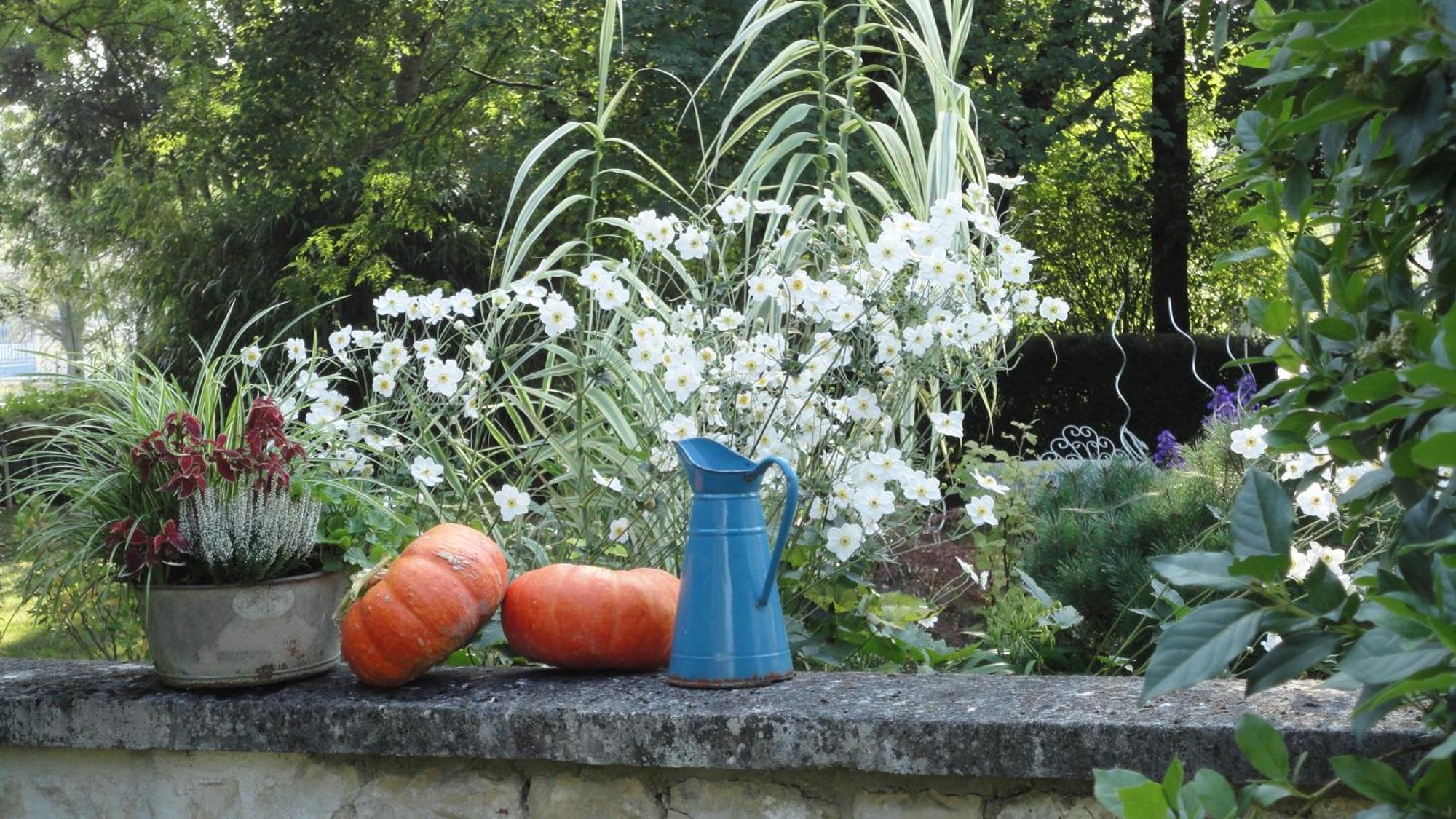 Saint-Saturnin-du-Bois Les 2 Madeleine Bed & Breakfast エクステリア 写真